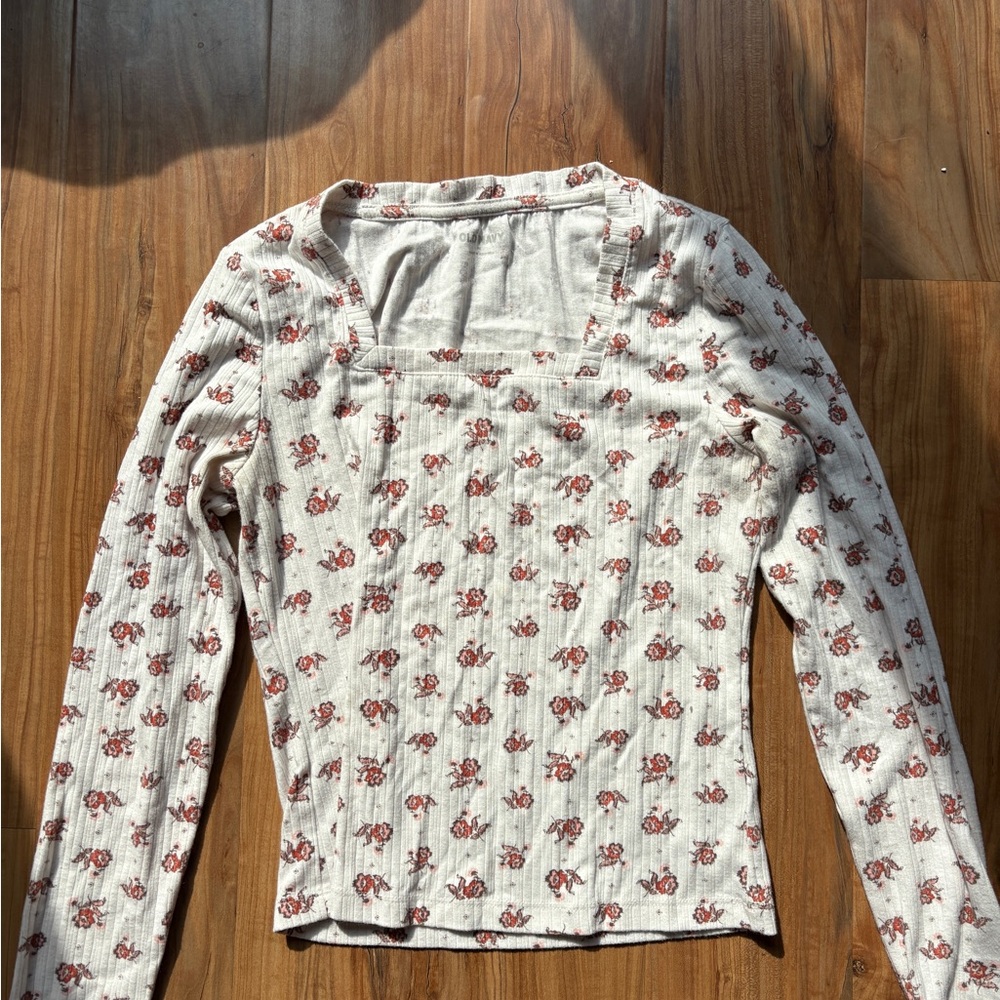 Old Navy Cream and Red Floral Blouse
